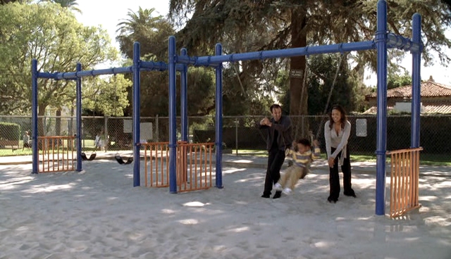 Charmed-Online-dot-NL-NipTuck4x14-0038.jpg