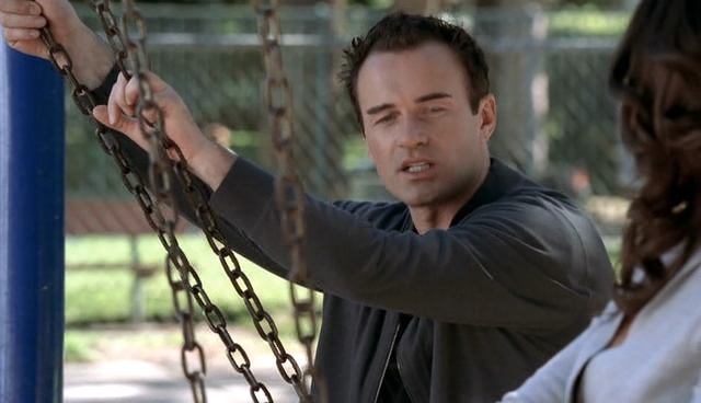 Charmed-Online-dot-NL-NipTuck4x14-0061.jpg