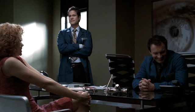 Charmed-Online-dot-NL-NipTuck4x14-0241.jpg
