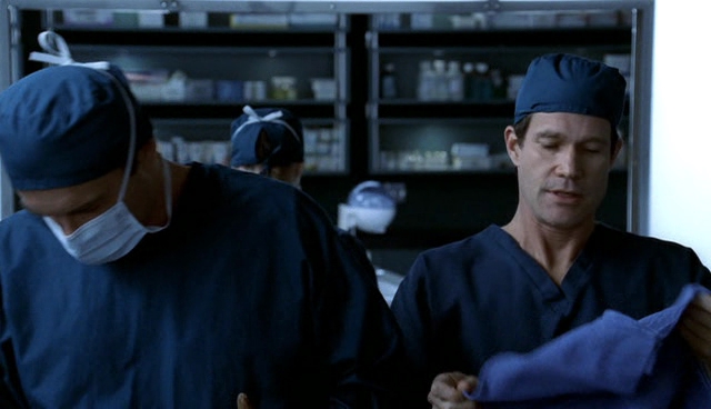 Charmed-Online-dot-NL-NipTuck4x14-0271.jpg