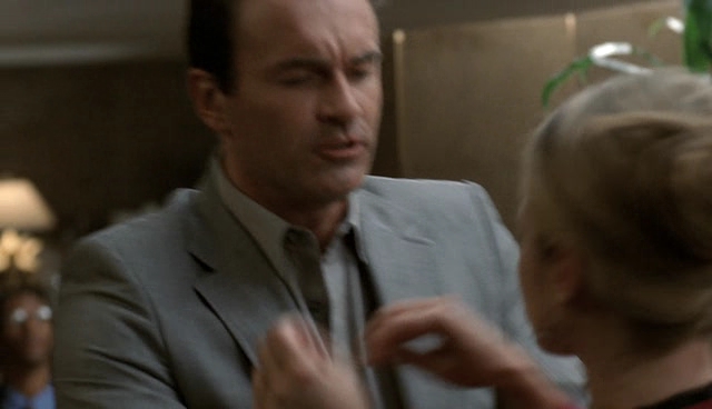 Charmed-Online-dot-NL-NipTuck4x14-1342.jpg Charmed-Online-dot-NL-NipTuck4x14-1342.jpg