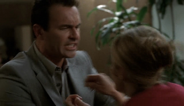 Charmed-Online-dot-NL-NipTuck4x14-1359.jpg