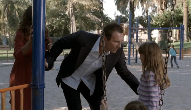 Charmed-Online-dot-NL-NipTuck4x14-1811.jpg