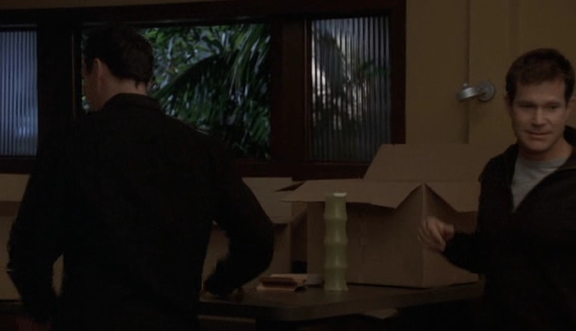 Charmed-Online-dot-NL-NipTuck4x15-0100.jpg Charmed-Online-dot-NL-NipTuck4x15-0100.jpg