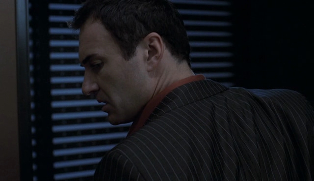 Charmed-Online-dot-NL-NipTuck4x15-1253.jpg