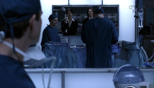Charmed-Online-dot-NL-NipTuck4x15-1506.jpg