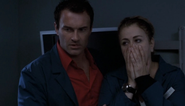 Charmed-Online-dot-NL-NipTuck4x15-2214.jpg