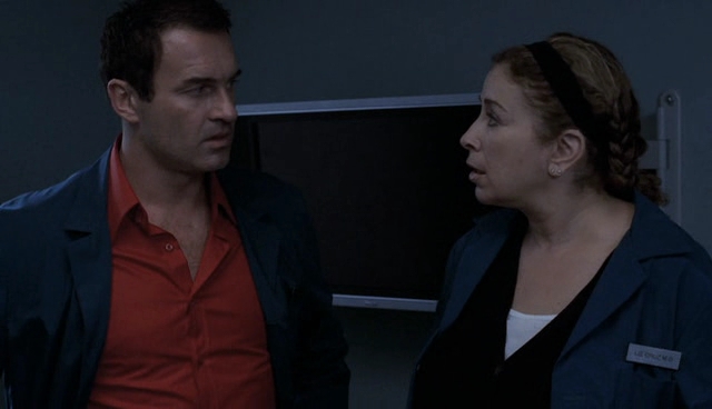 Charmed-Online-dot-NL-NipTuck4x15-2255.jpg