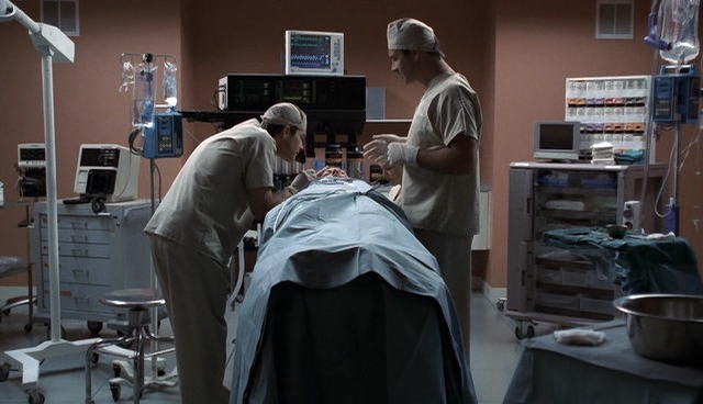 Charmed-Online-dot-NL-NipTuck4x15-2782.jpg