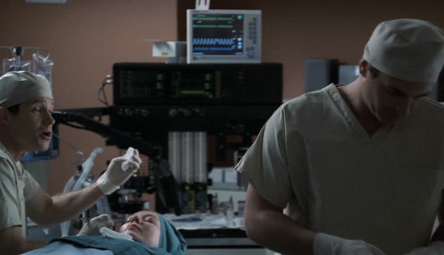 Charmed-Online-dot-NL-NipTuck4x15-2829.jpg Charmed-Online-dot-NL-NipTuck4x15-2829.jpg