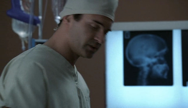 Charmed-Online-dot-NL-NipTuck4x15-2848.jpg Charmed-Online-dot-NL-NipTuck4x15-2848.jpg