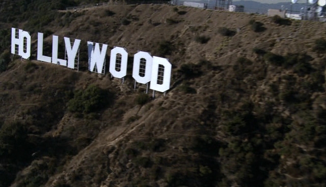 Charmed-Online-dot-NL-NipTuck4x15-2909.jpg Charmed-Online-dot-NL-NipTuck4x15-2909.jpg