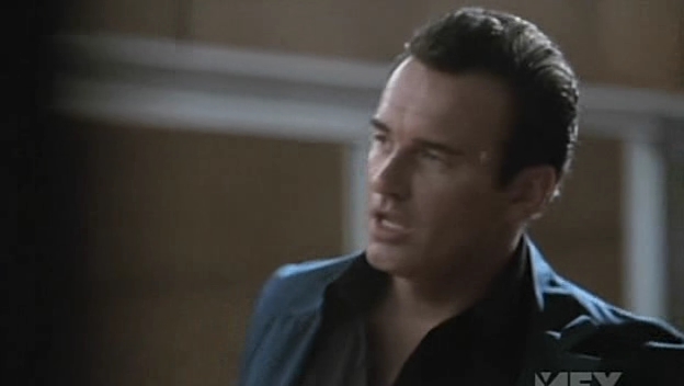 Charmed-Online-dot-NL-NipTuck5x01-0115.jpg