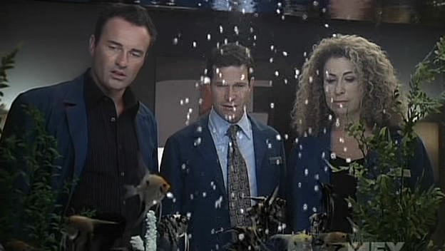 Charmed-Online-dot-NL-NipTuck5x01-0204.jpg