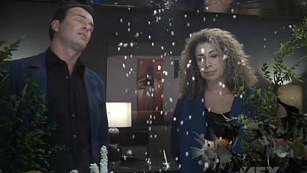 Charmed-Online-dot-NL-NipTuck5x01-0224.jpg