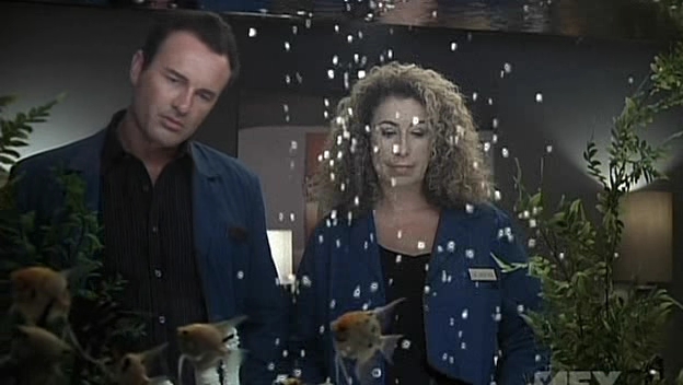 Charmed-Online-dot-NL-NipTuck5x01-0239.jpg