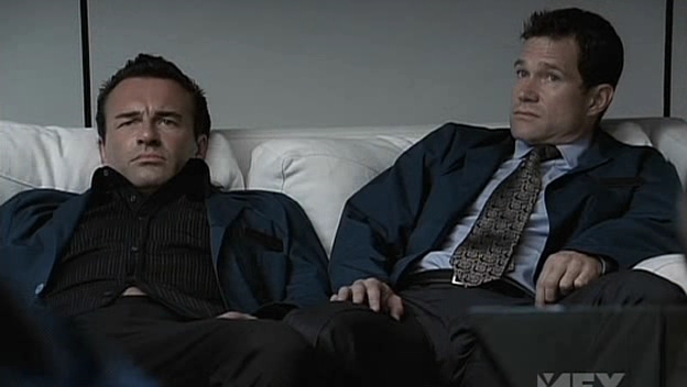 Charmed-Online-dot-NL-NipTuck5x01-0249.jpg