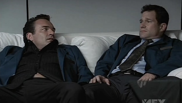 Charmed-Online-dot-NL-NipTuck5x01-0254.jpg