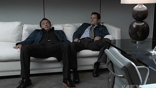 Charmed-Online-dot-NL-NipTuck5x01-0282.jpg