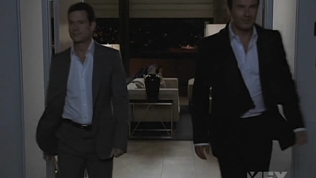 Charmed-Online-dot-NL-NipTuck5x01-0364.jpg