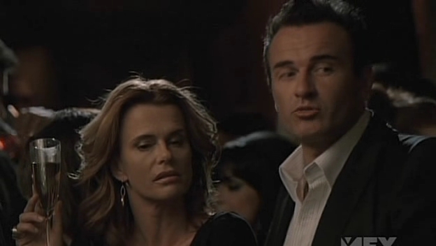 Charmed-Online-dot-NL-NipTuck5x01-0405.jpg