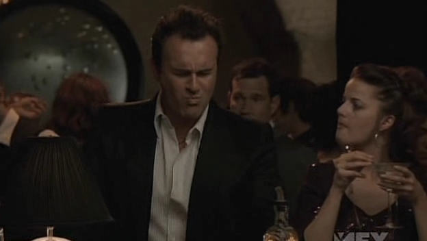 Charmed-Online-dot-NL-NipTuck5x01-0423.jpg