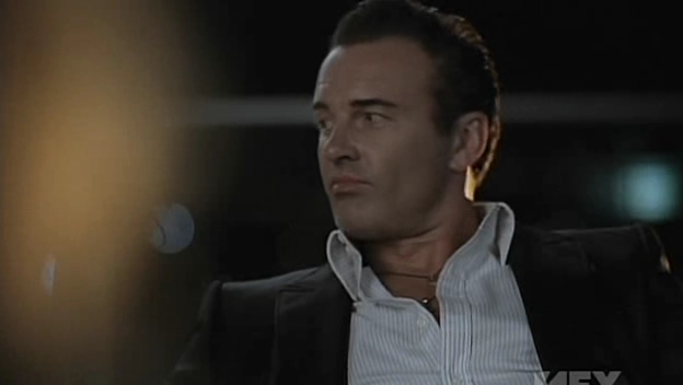 Charmed-Online-dot-NL-NipTuck5x01-0550.jpg