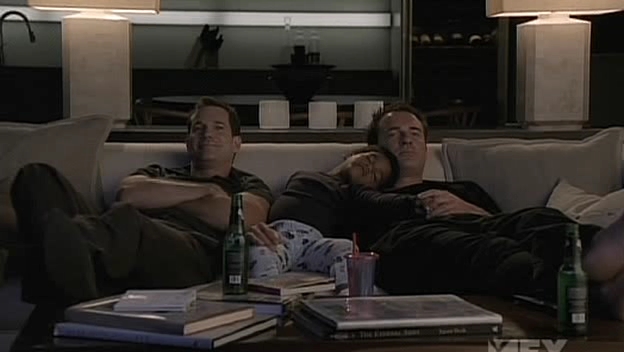 Charmed-Online-dot-NL-NipTuck5x01-0657.jpg