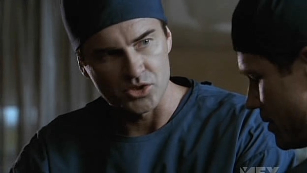 Charmed-Online-dot-NL-NipTuck5x01-0880.jpg