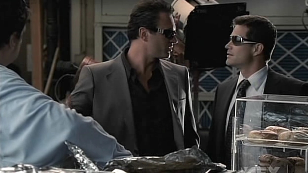 Charmed-Online-dot-NL-NipTuck5x01-1061.jpg