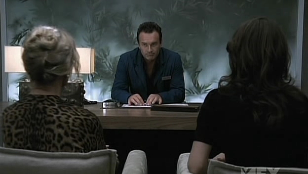Charmed-Online-dot-NL-NipTuck5x01-1142.jpg