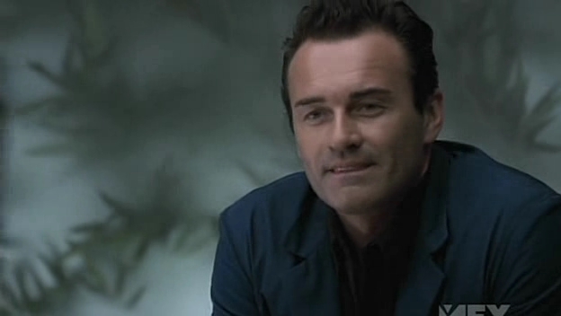 Charmed-Online-dot-NL-NipTuck5x01-1223.jpg