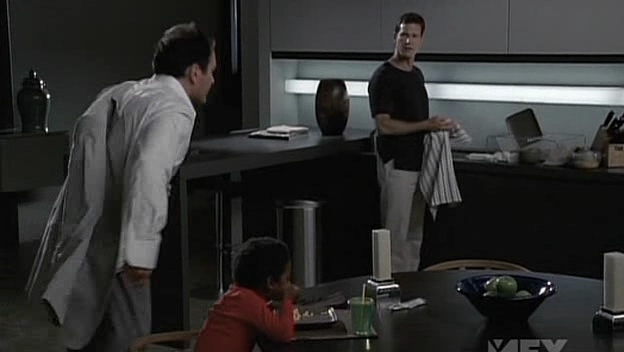 Charmed-Online-dot-NL-NipTuck5x01-1235.jpg