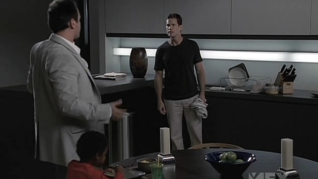 Charmed-Online-dot-NL-NipTuck5x01-1293.jpg