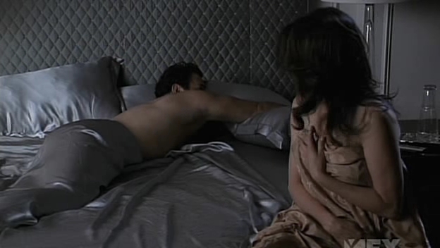 Charmed-Online-dot-NL-NipTuck5x01-1514.jpg