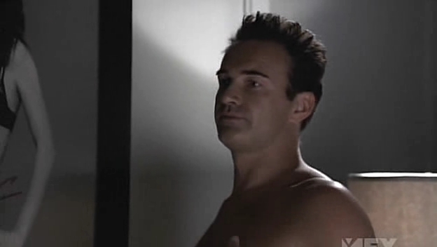 Charmed-Online-dot-NL-NipTuck5x01-1614.jpg