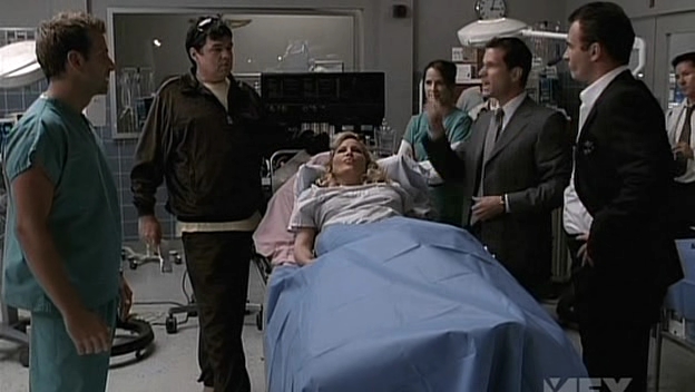 Charmed-Online-dot-NL-NipTuck5x01-1797.jpg