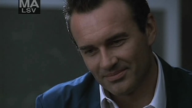 Charmed-Online-dot-NL-NipTuck5x01-1887.jpg
