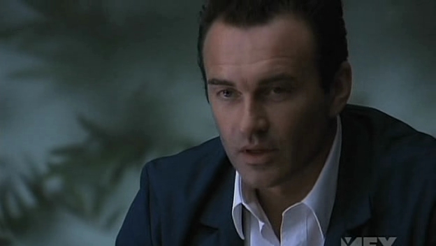 Charmed-Online-dot-NL-NipTuck5x01-1906.jpg