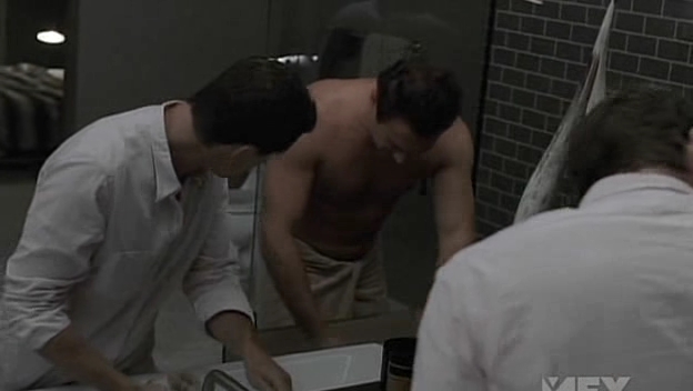 Charmed-Online-dot-NL-NipTuck5x01-2046.jpg
