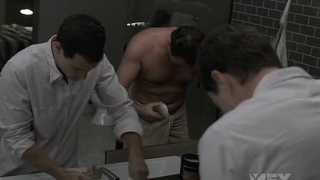 Charmed-Online-dot-NL-NipTuck5x01-2047.jpg