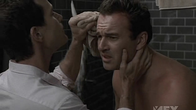 Charmed-Online-dot-NL-NipTuck5x01-2060.jpg Charmed-Online-dot-NL-NipTuck5x01-2060.jpg