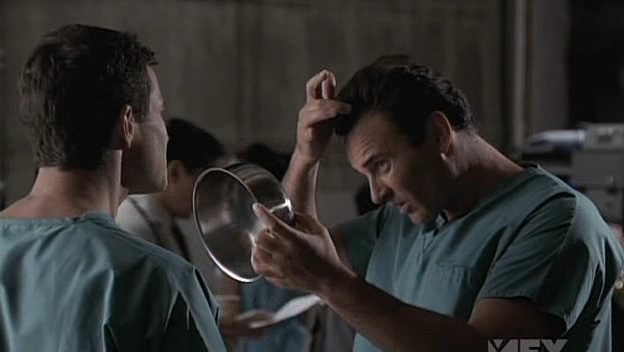 Charmed-Online-dot-NL-NipTuck5x01-2295.jpg