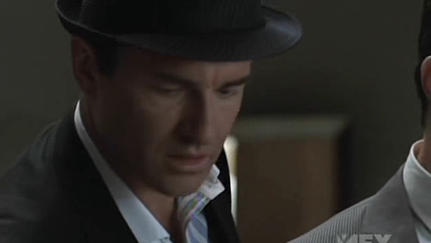 Charmed-Online-dot-NL-NipTuck5x01-2422.jpg
