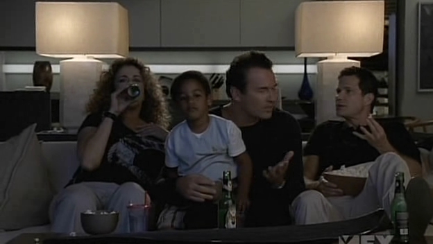 Charmed-Online-dot-NL-NipTuck5x01-2534.jpg