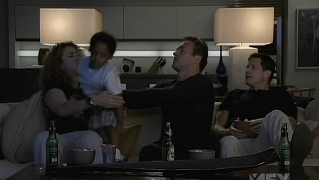 Charmed-Online-dot-NL-NipTuck5x01-2578.jpg