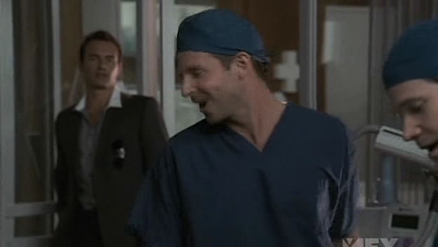 Charmed-Online-dot-NL-NipTuck5x01-2727.jpg