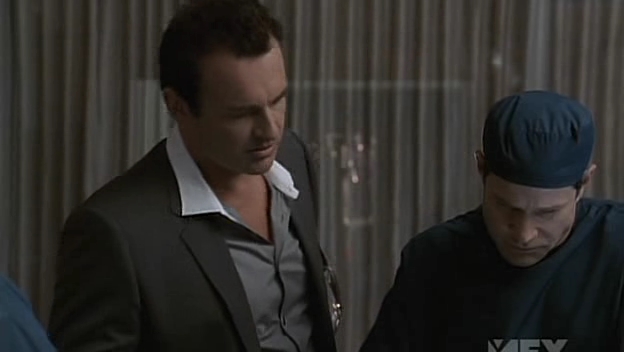 Charmed-Online-dot-NL-NipTuck5x01-2763.jpg