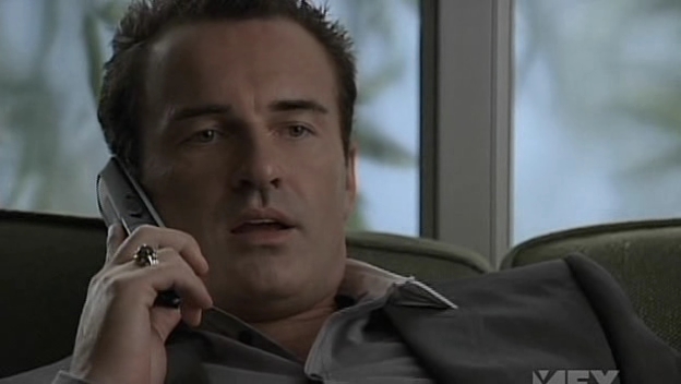 Charmed-Online-dot-NL-NipTuck5x01-2926.jpg