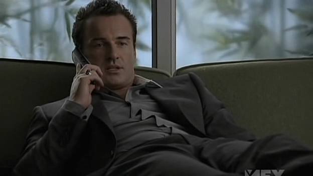 Charmed-Online-dot-NL-NipTuck5x01-2940.jpg